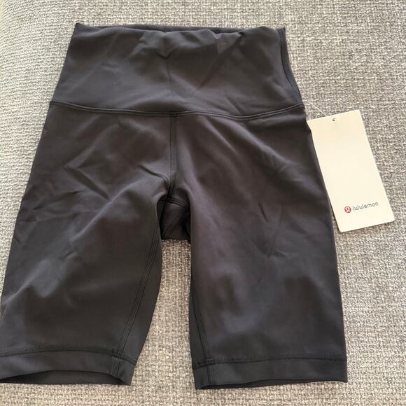 Lululemon Wunder Train Align 8” Inch Short-Black 4 - Picture 1 of 7